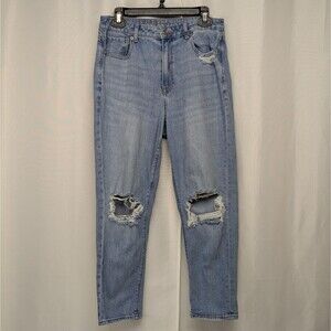 American Eagle Strigid Mom Jeans Size 10 Baggy High Rise Distressed Denim
